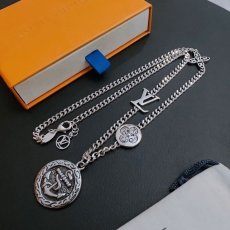 Louis Vuitton Necklaces